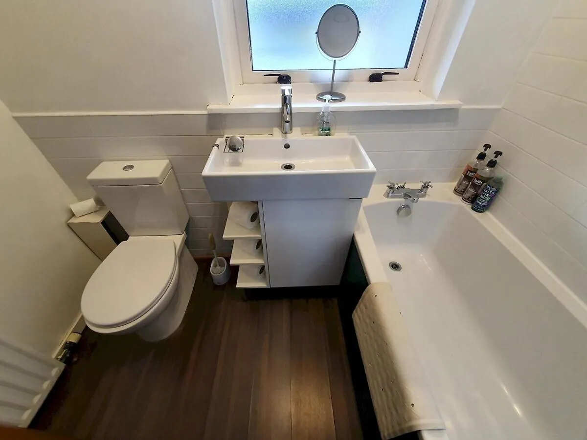 Апартаменты 2 Bedroom, Free Parking & Netflix Near Hospitals Абердин